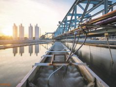 IT-gestützte Analyse überwacht Flüssigkeiten