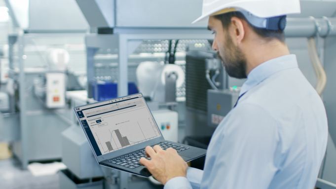 Die iTAC MOM Suite optimiert die Fertigung