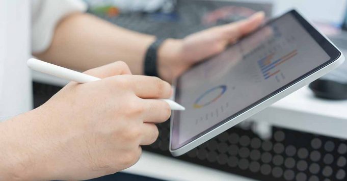 4 Funktionen straffen das Compliance-Reporting Compliance Reporting