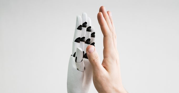 Für Chatbots sind immer Menschen verantwortlich Chatbots