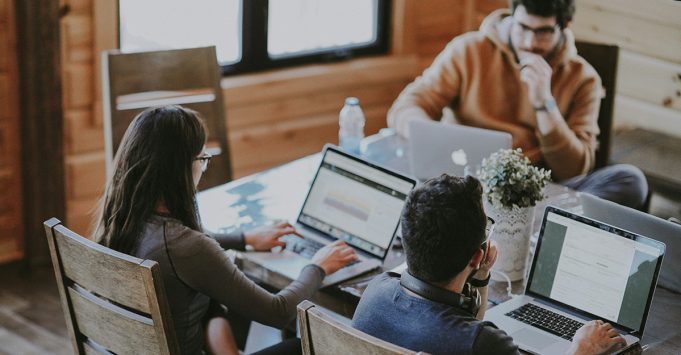 Freelancer nutzen KI-Tools zur Projektakquise Freelancer