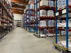 Baustoff-Lager steuert Bestände über die Cloud KI im Bestandsmanagement