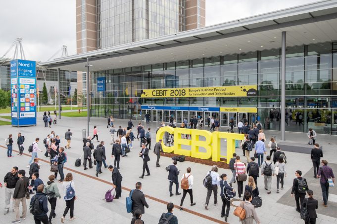 Kostenvorteile und Agilität locken in die Cloud – aber der Weg für die Anwenderunternehmen ist noch holprig