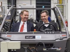 Industrie-4.0-Serienfabrik baut Elektrofahrzeug e.GO Life